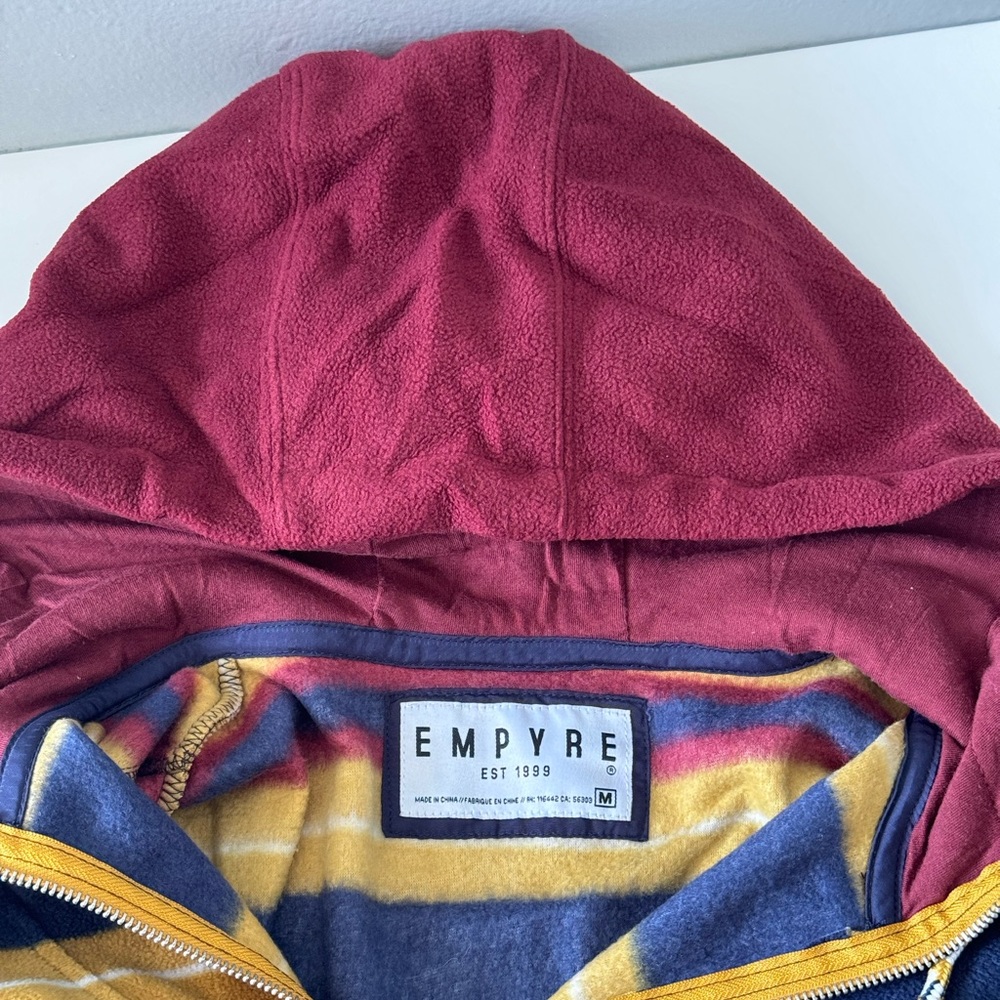 Warm vintage looking hoodie half zip